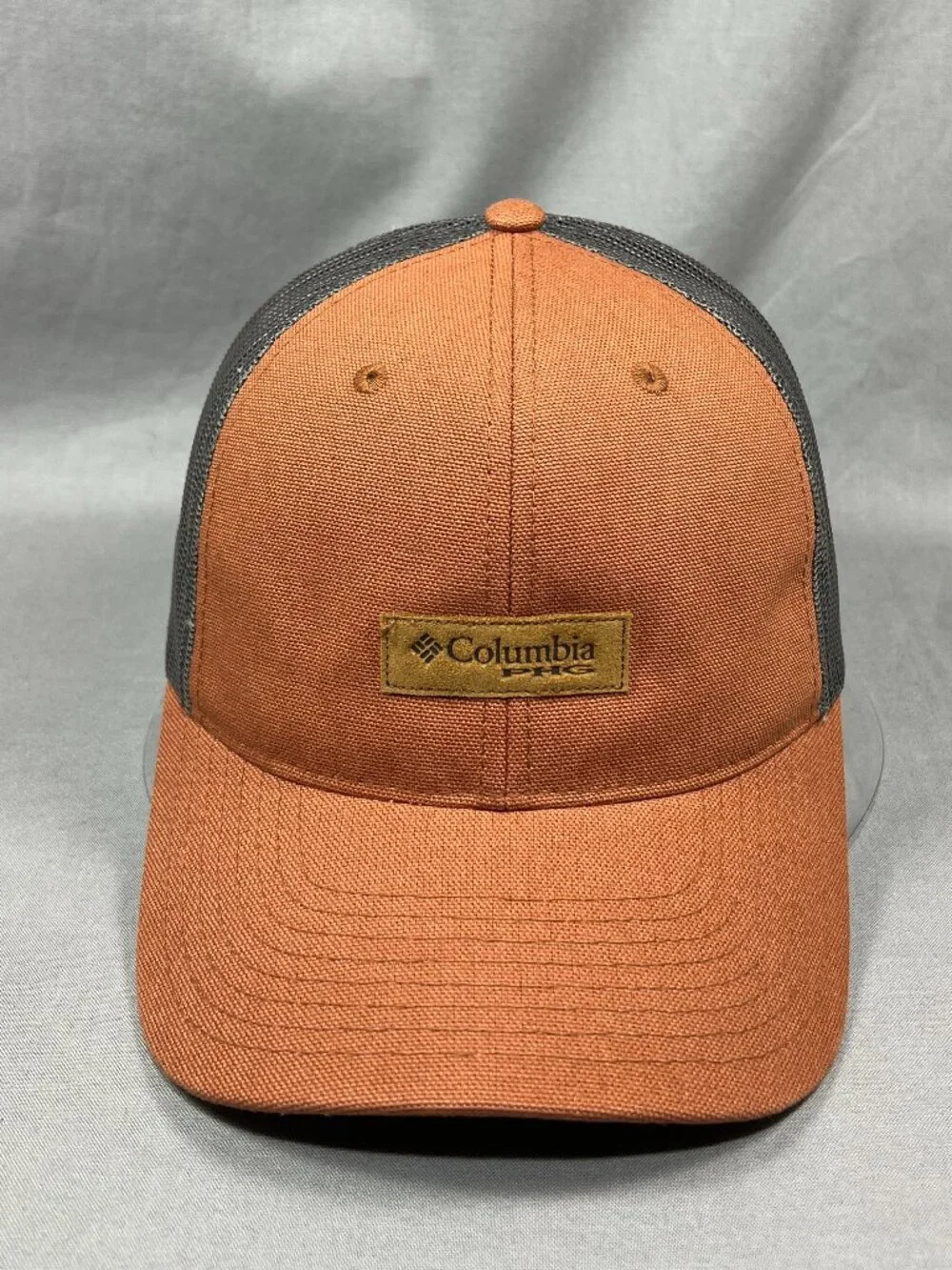 Columbia design discolored use